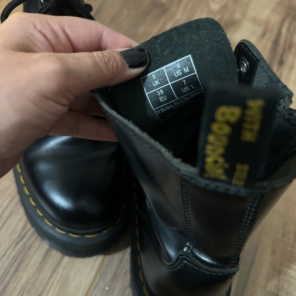**SOLD** Doc Marten Platform Boots - Picture 8 of 10